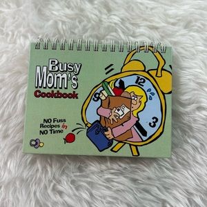 BUSY MOMS SCHOOLMATE COOKBOOK